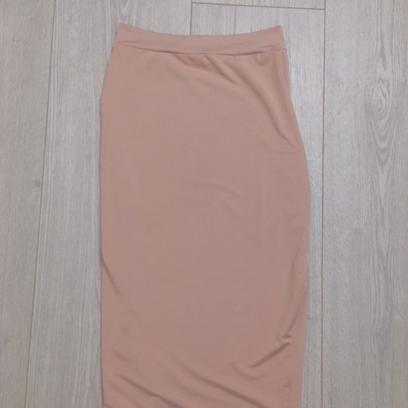 Oh Polly pink midi skirt - Picture 3 of 4